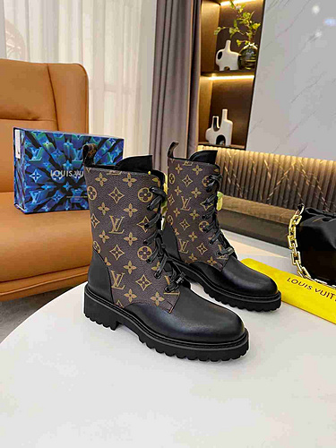 Louis Vuitton Leather Boots Wmns ID:20221117-329
